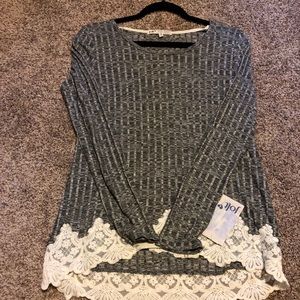 NWT Grey Jolt Long sleeve w/ Lace